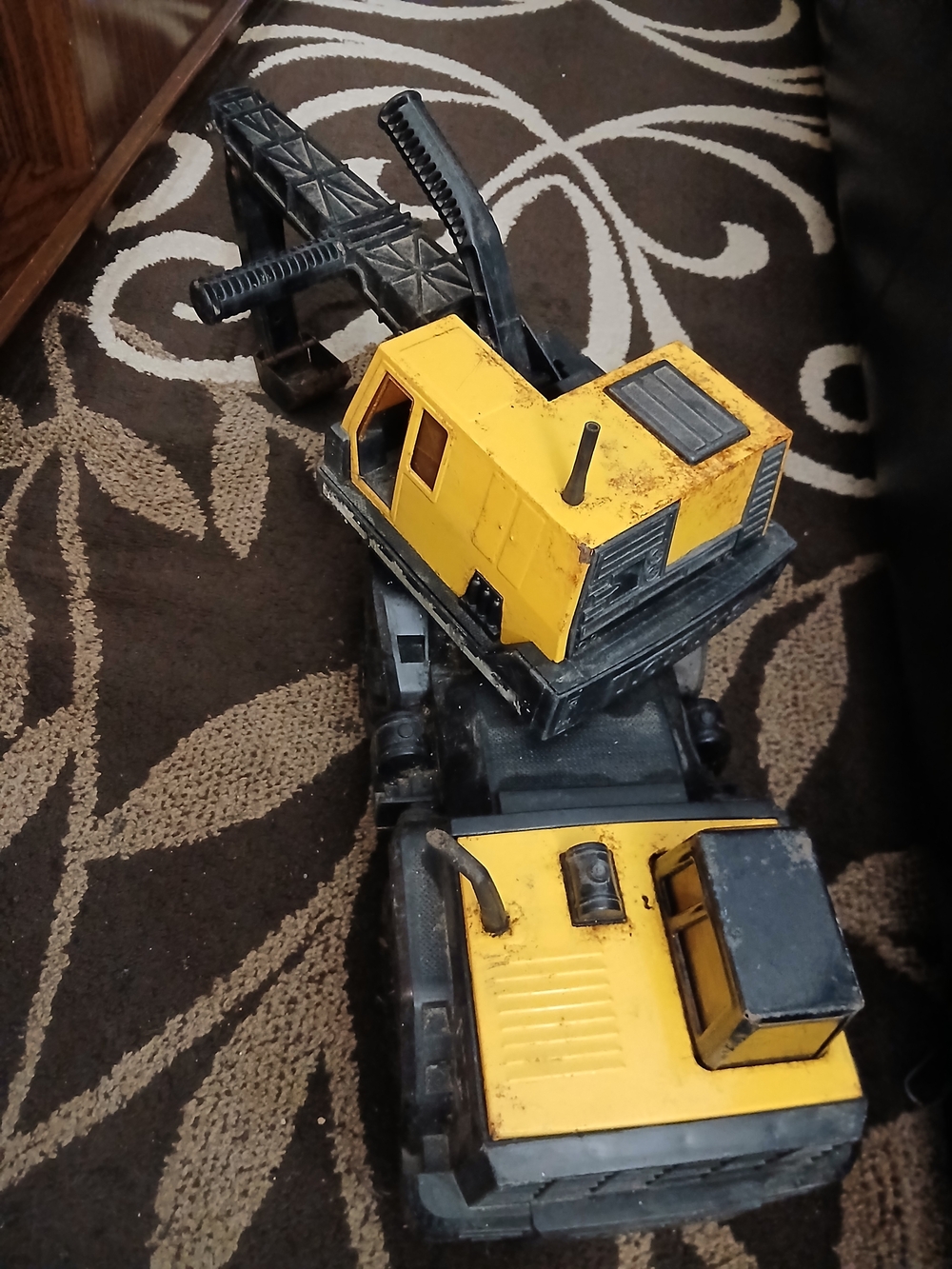 Vintage Yellow Kids Tonka Construction Crane Toy - Durable Play Excavator